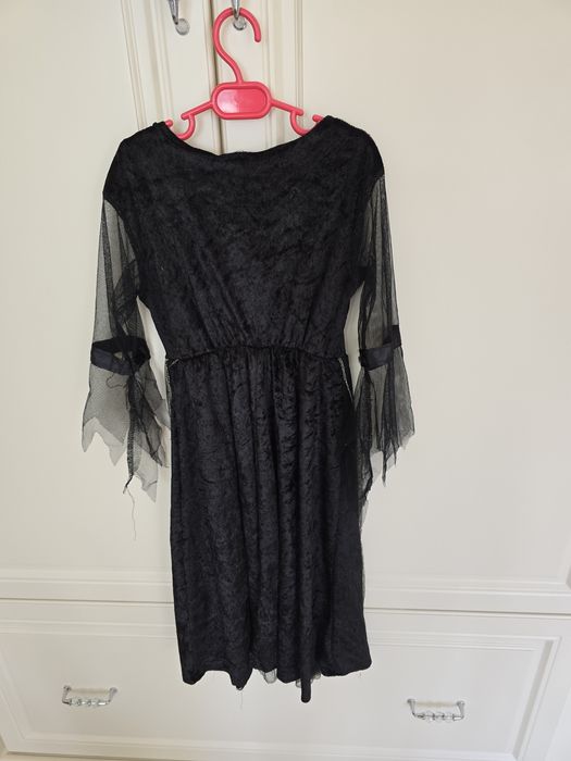 Детски костюми за поводи