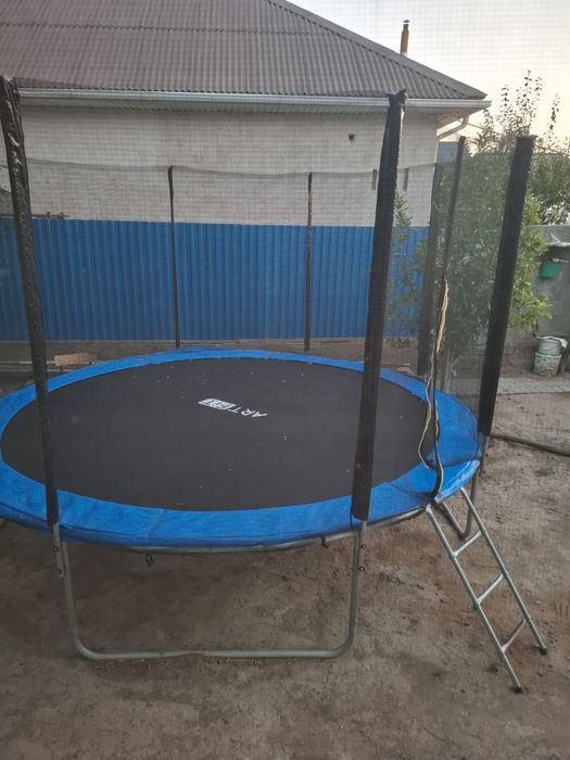 Б/у велосипед и б/у батут