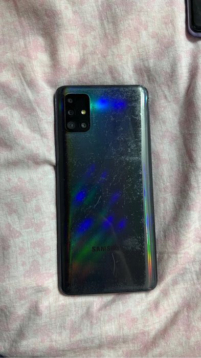 Продам Samsung A51 на запчясти