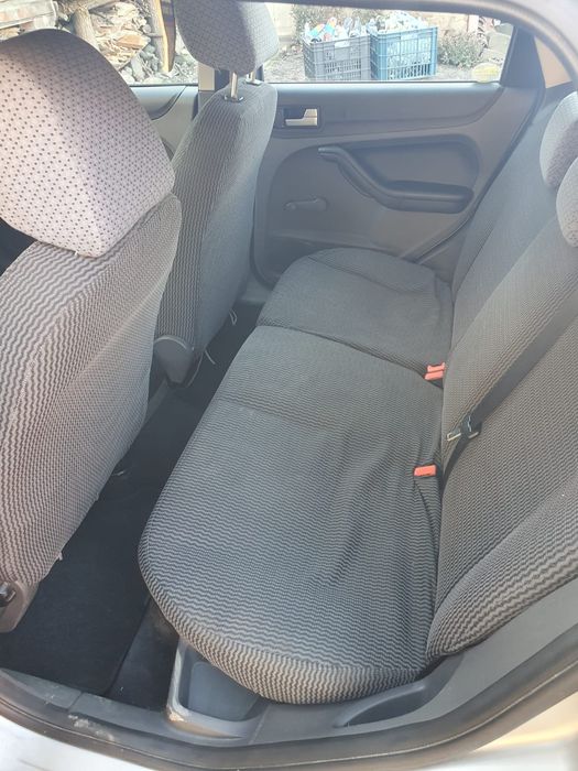 Vând Ford Focus  2006