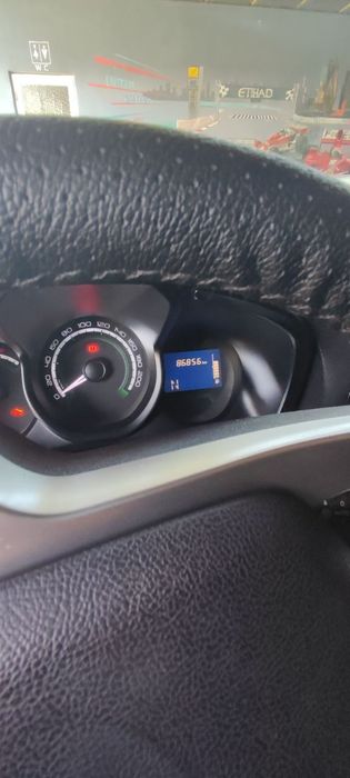 Lada X-RAY lux prestije