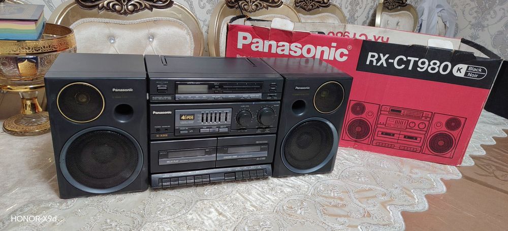 Продаю магнитофон Panasonic.