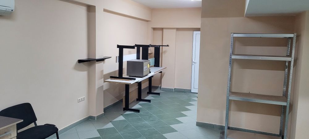 Дава се под наем Офис в Варна, Възраждане 1 - 85 кв.м за 357 € - Снимка #3