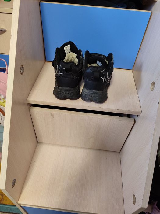 Продам кроссовки!