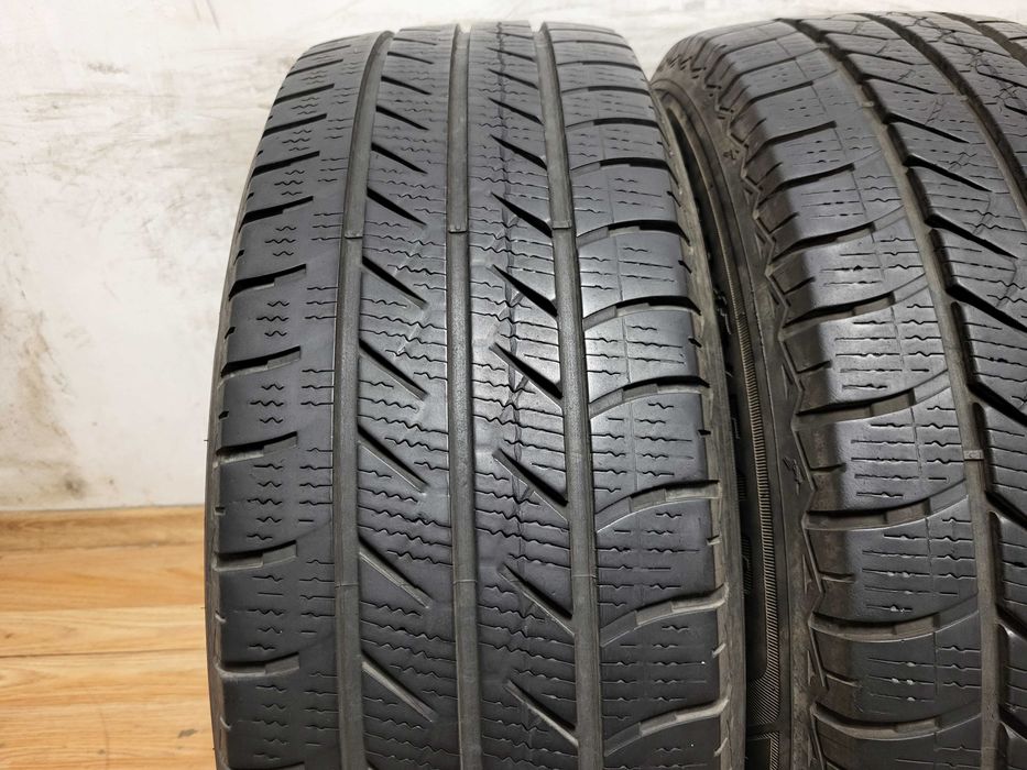 215/65/16C Goodyear DOT5024 / бус всесезонни гуми гуми