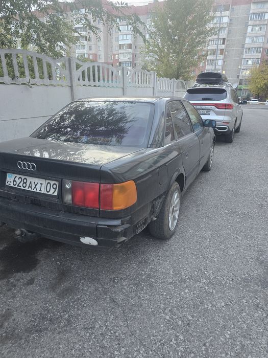 Ауди 100 продам 2 л