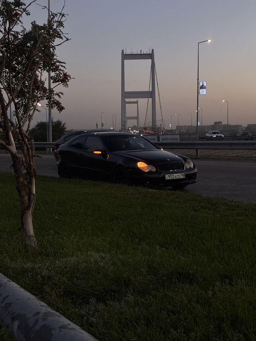 Продам w203 купе