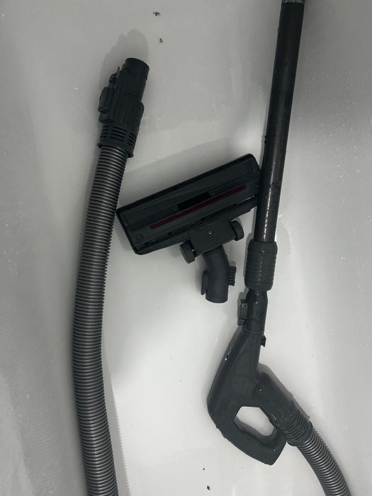 Запчасти от пылисоса ЛЖ