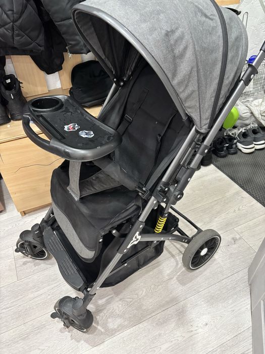 Коляска прогулочная