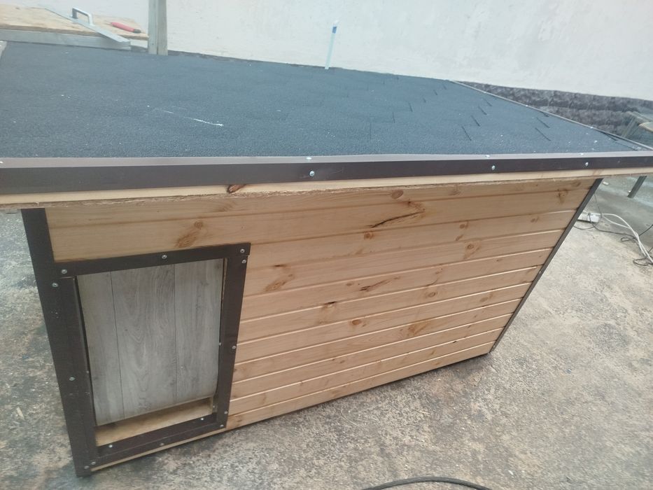 Будка для собаки с тамбуром