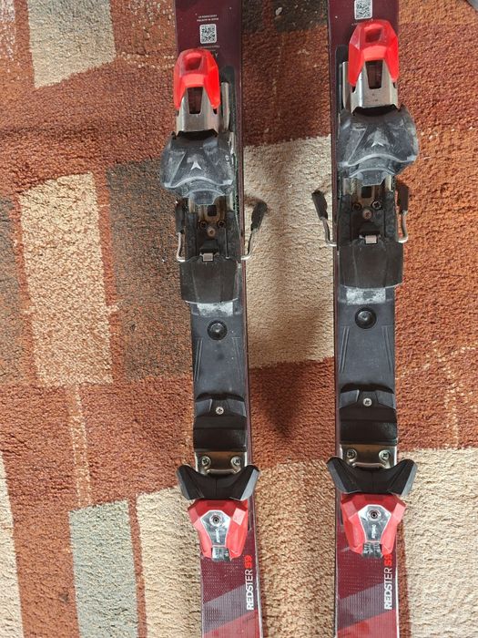 Atomic Redster S9 145 cm – SL Racing – ICON 12