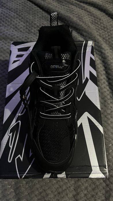 Off-White Be right back shoes 44