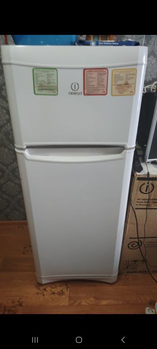 Холодильник Б/У.