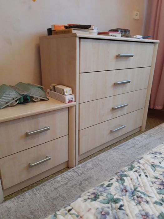 Спальный гарнитур