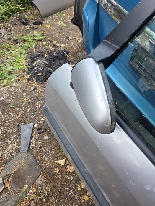Врати за Opel Zafira A