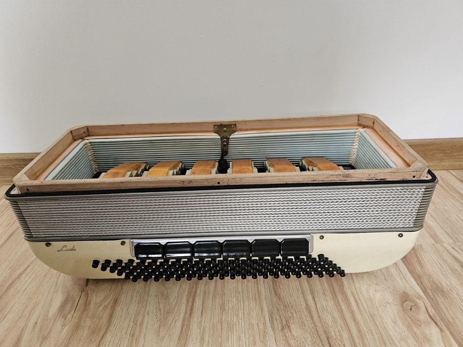 Acordeon Settimo soprani LIDO