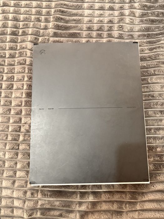 Xbox One S 1 TB.