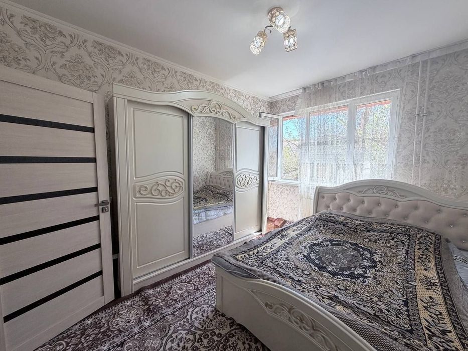 Продам чиланзар 7.  Трёх комнатная
