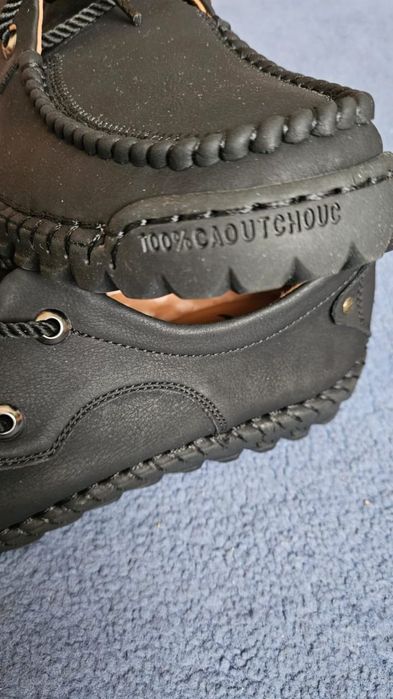 Продам новые макасины