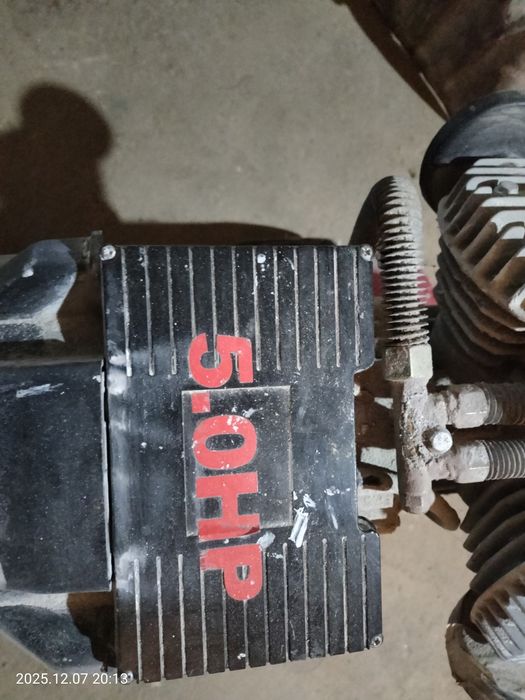 Воздушный компрессор 50 литров