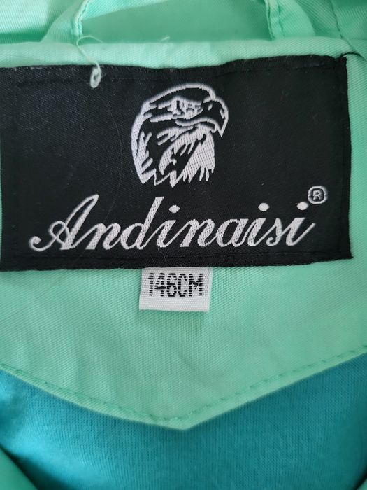 Ветровка на девочку