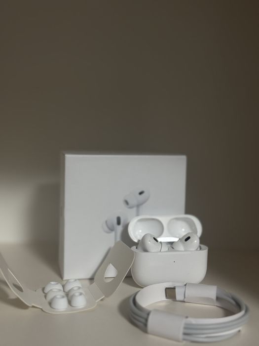 AirPods Pro 2 Noi - ( desfacute - nefolosite )