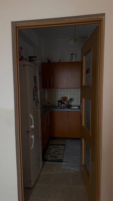 Inchiriere apartament 76 mp