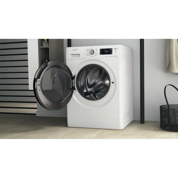 Чисто нова пералня със сушилня Whirlpool FFWDB 864349 BV EE