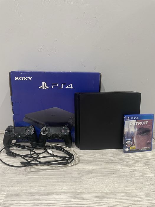 Продам  Playstation 4 slim