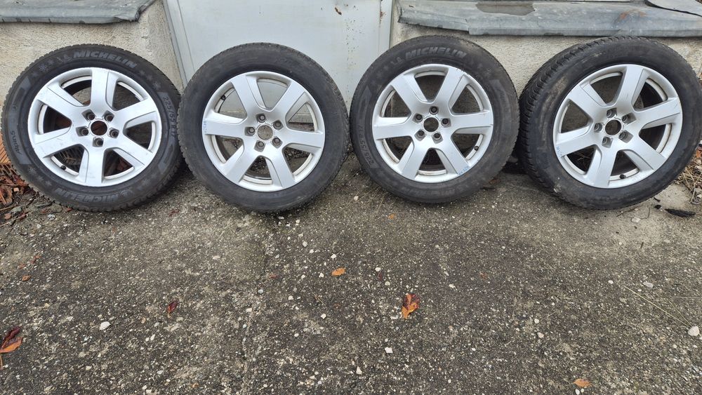 Jante  Audi echipate cu anvelope iarna  Michelin225 55 17