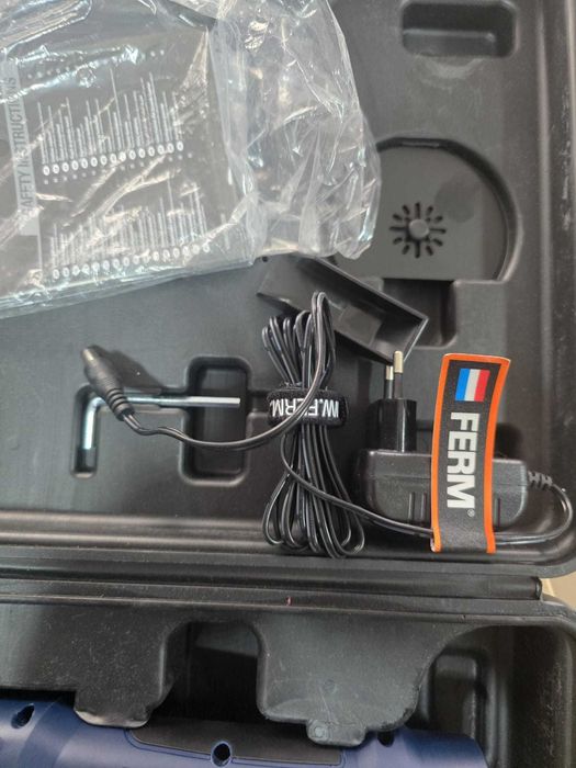 Unealta multifunctionala fara fir Ferm, OTM1006, 12V, 1.5A
