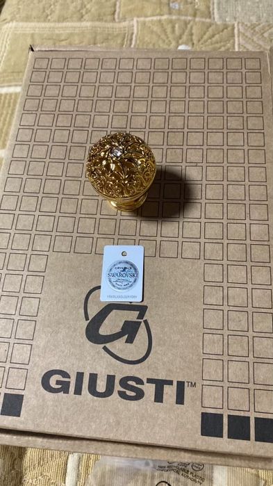 Дръжки за шкафчета Swarovski