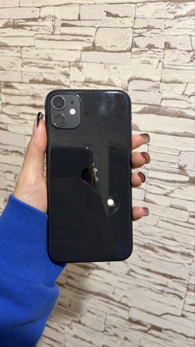 Apple iPhone 11 в нормальном состоянии
