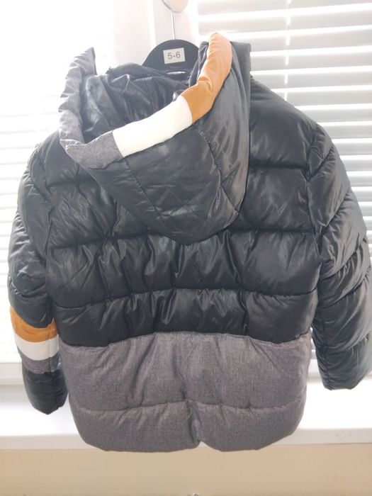Зимно ватирано яке 116 см. Mayoral