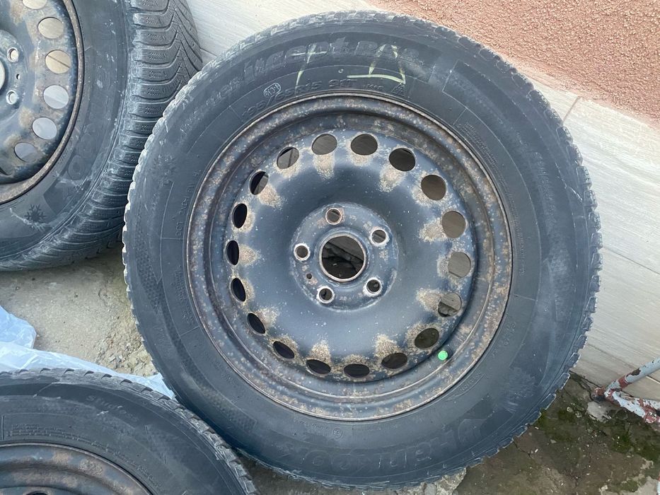 Vand set de 4 anvelope de iarna + rezerva
