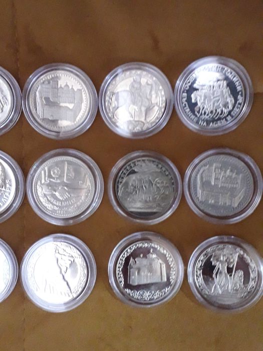 пълният лот от 15 броя никелови монети 1981г. "1300г. България"