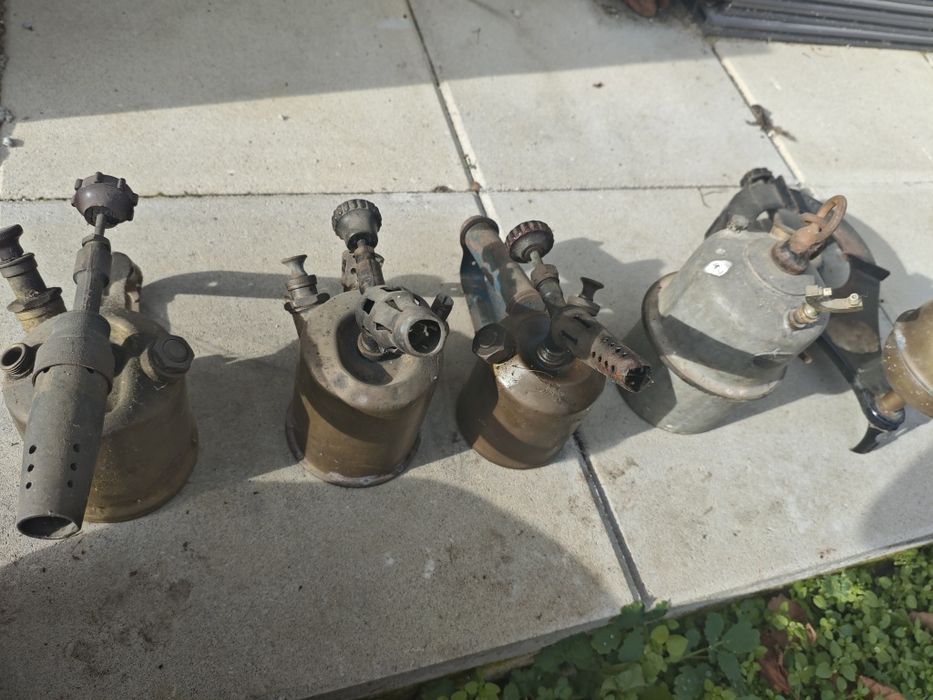 Lampa benzina locomotiva