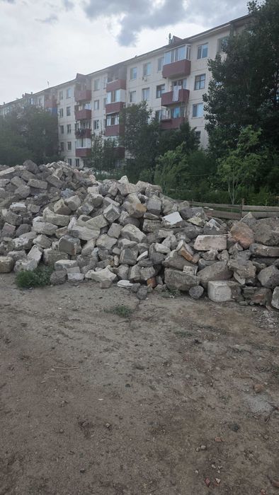 строительный отход, кирпичи, ракушеблок