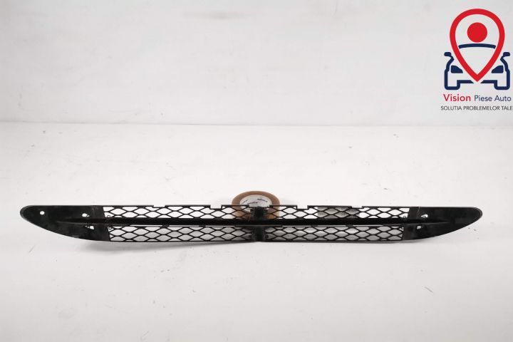 Grila Centrala Inferioara Fata Originala In Stare Buna Mercedes-Benz