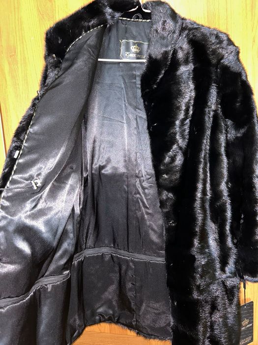 Продается шуба Норковая