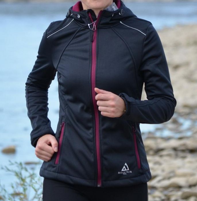 Crivit (Германия) – мембранная Softshell стрейчевая женская толстовка