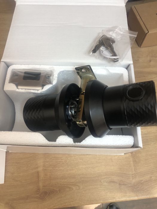 Смарт ключалка с код