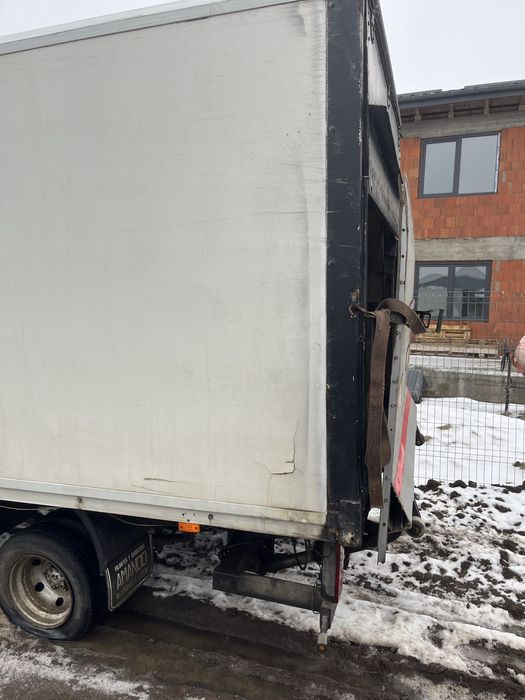 Piese auto Cub iveco daly cu lift