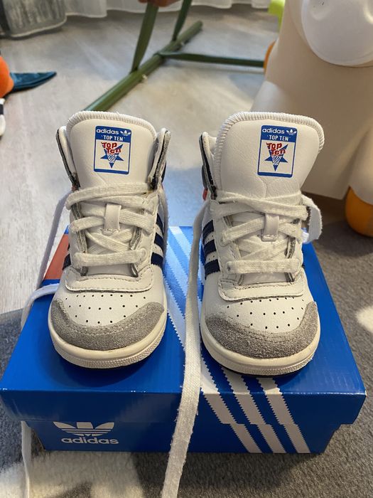 Ghete adidas mărimea 20