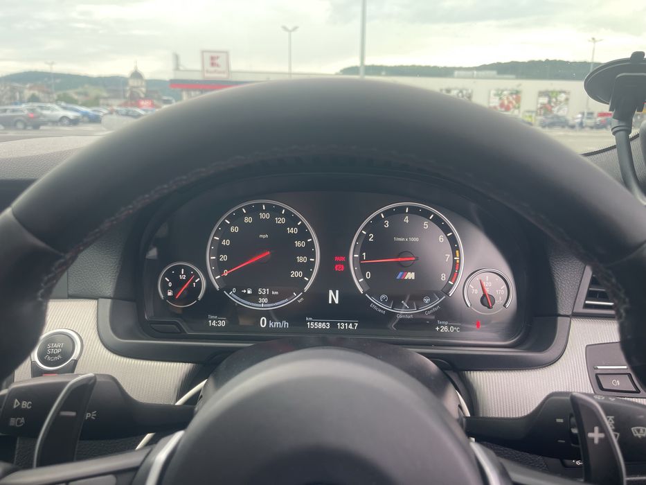 Bmw M5 f10 560 cai 2015