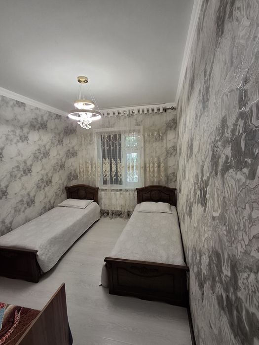 Продаётся 3х ком. квартира 77 серия в городе Янгиюль.