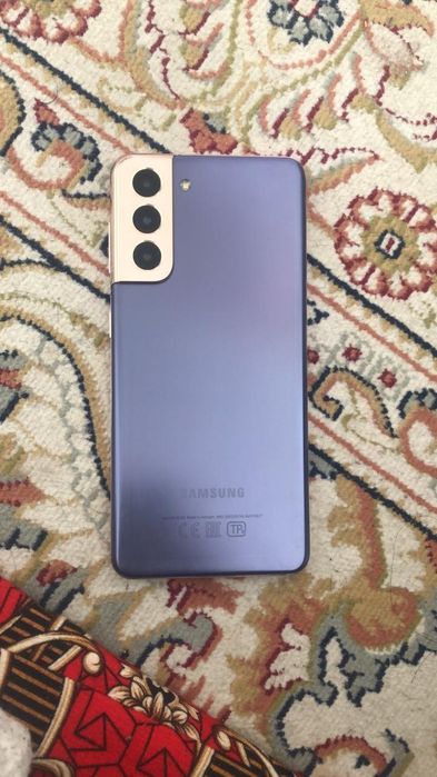 Samsung s21 5g  обмен или продам