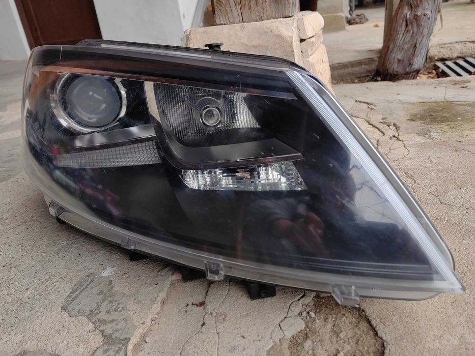 Фар Seat Alhambra Xenon десен / Фар Сеат Алхамбра ксенон Оригинален