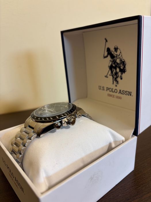 Продавам часовник U.S.POLO ASSN.