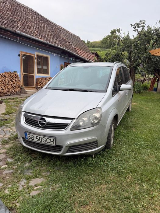 Opel Zafira 1.9 CDTI 120 CP